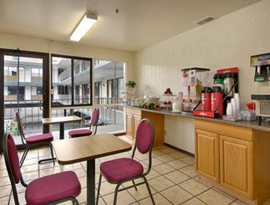 Days Inn Missoula University 外观 照片