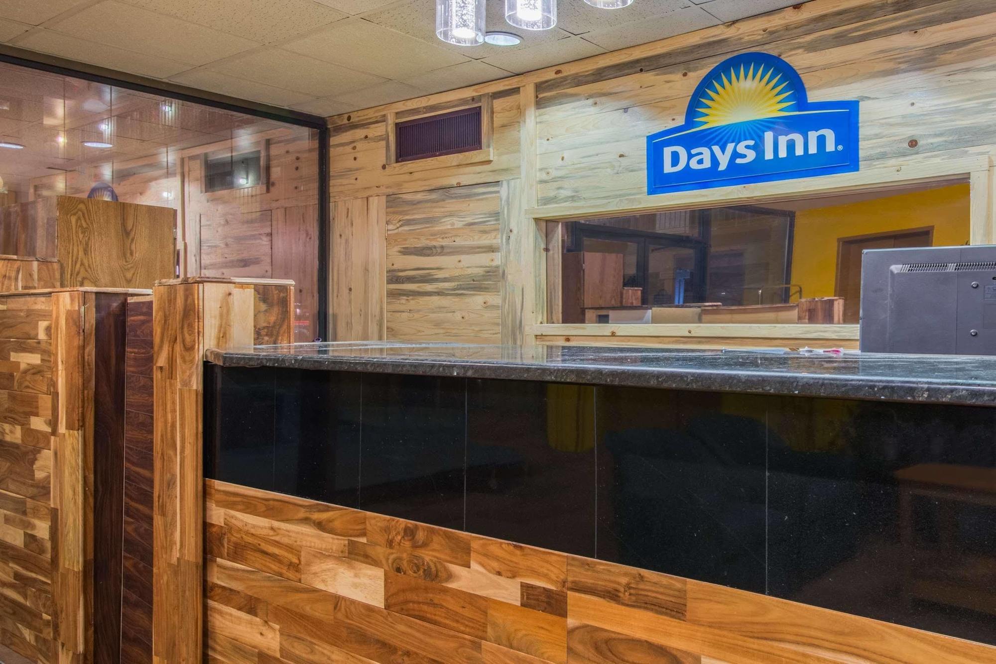 Days Inn Missoula University 外观 照片