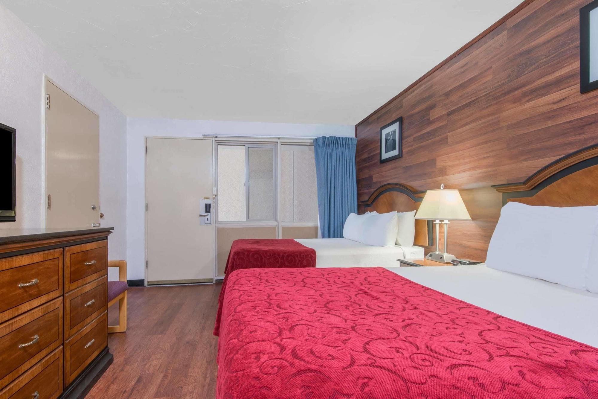 Days Inn Missoula University 外观 照片